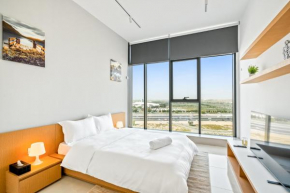 Cozy And Sunny Apartment In Dubailand